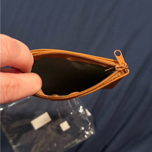 - In excellent new condition
- Never used - Picture 3 of 6